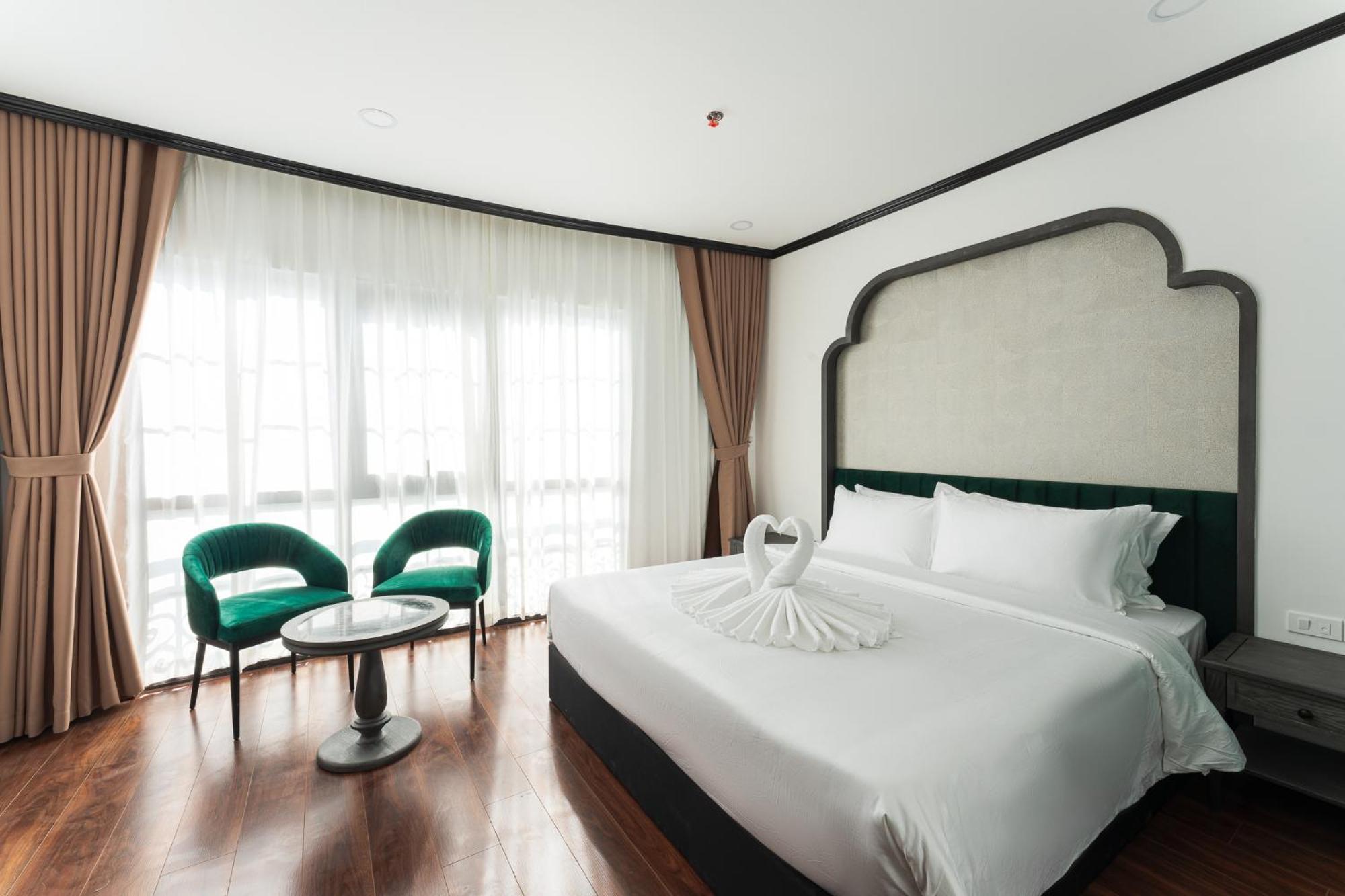 Hanoi Plaza Suite Hotel & Spa Extérieur photo