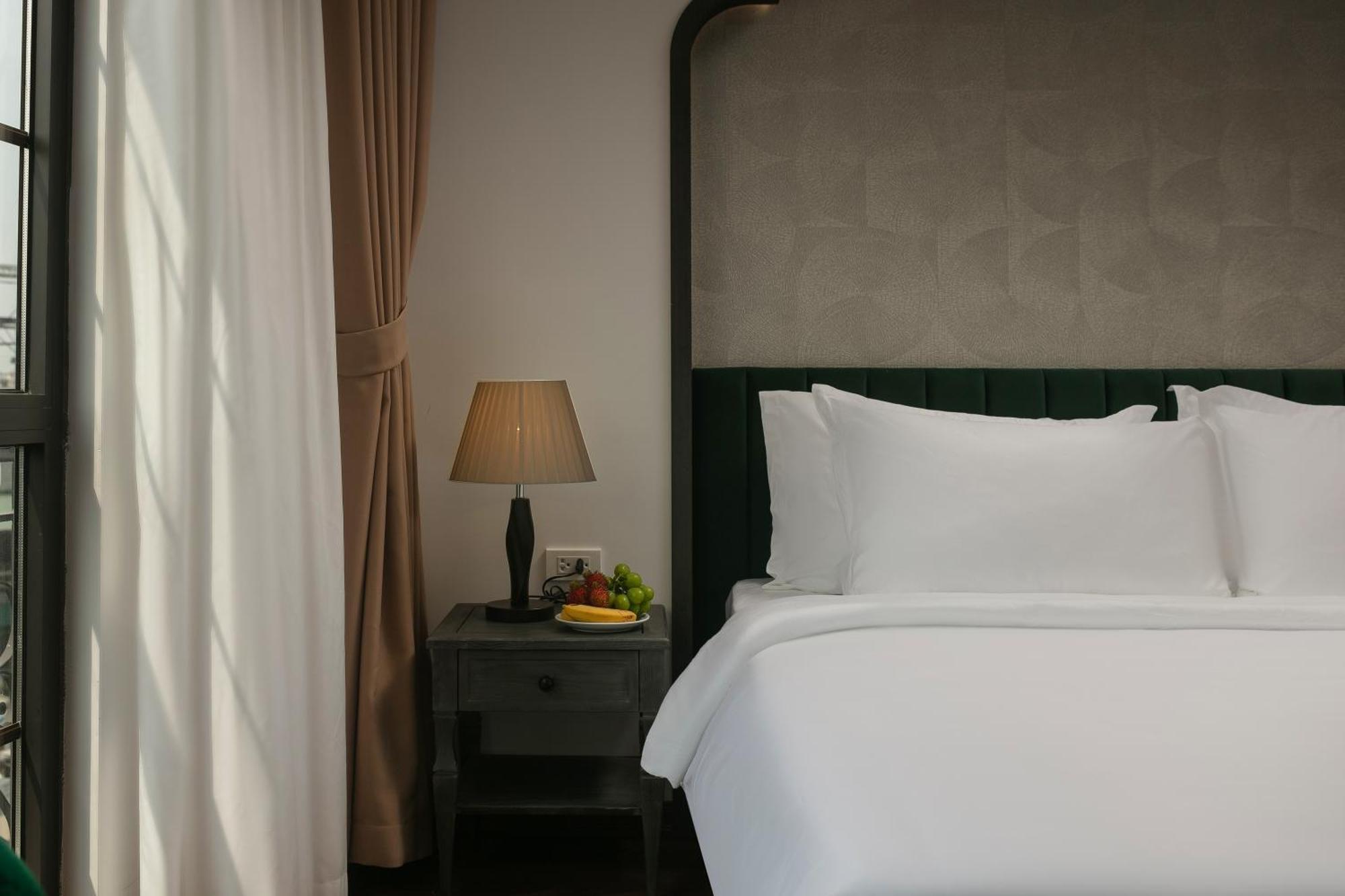 Hanoi Plaza Suite Hotel & Spa Extérieur photo